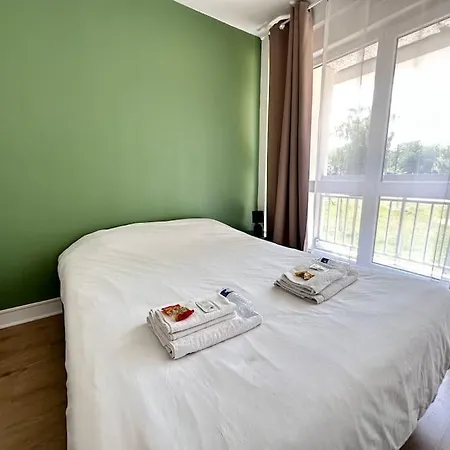 Apartament Henri/ 3 Vue Sur Le Canal Et La Basilique Reims