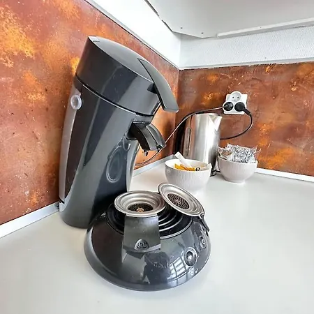 Henri/ 3 Vue Sur Le Canal Et La Basilique * Ρενς