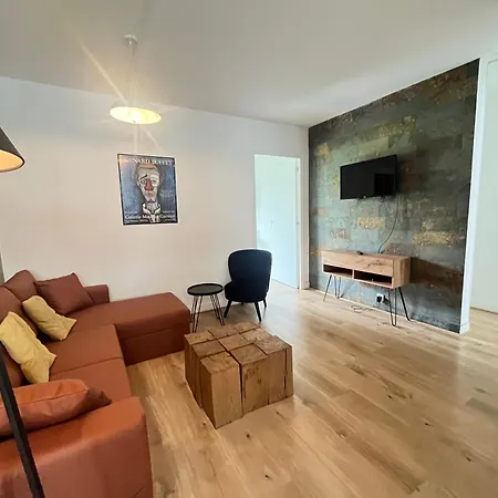 Διαμέρισμα Henri/ 3 Vue Sur Le Canal Et La Basilique Ρενς